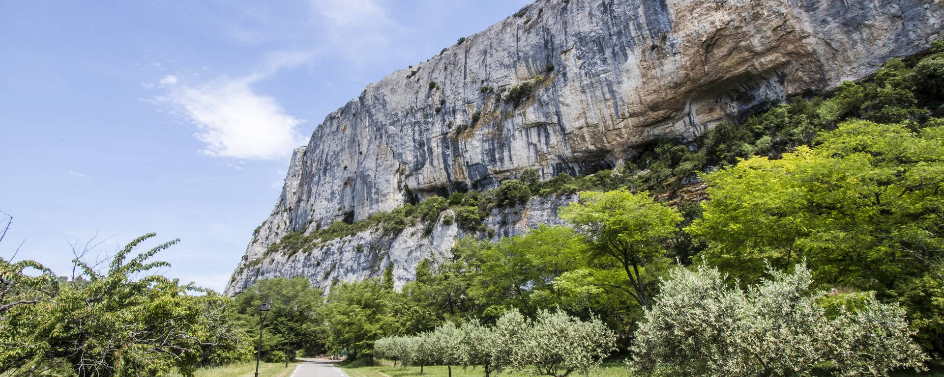 Falaise de la madeleine à Lioux 