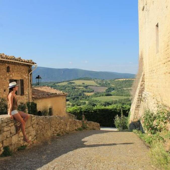 Caseneuve Village Luberon