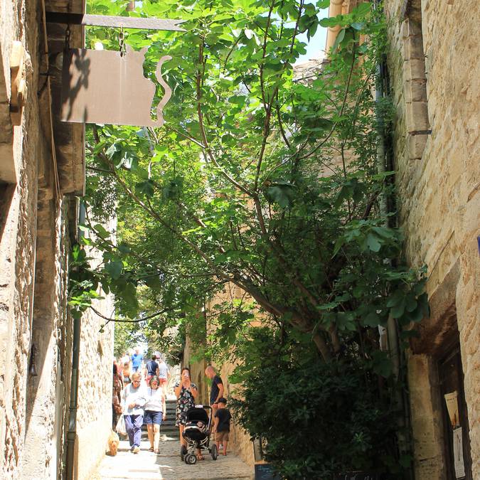 Rue de Bonnieux