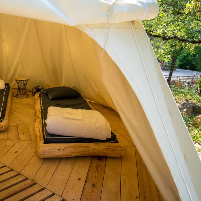 Tipi | Camping | Hébergement insolite