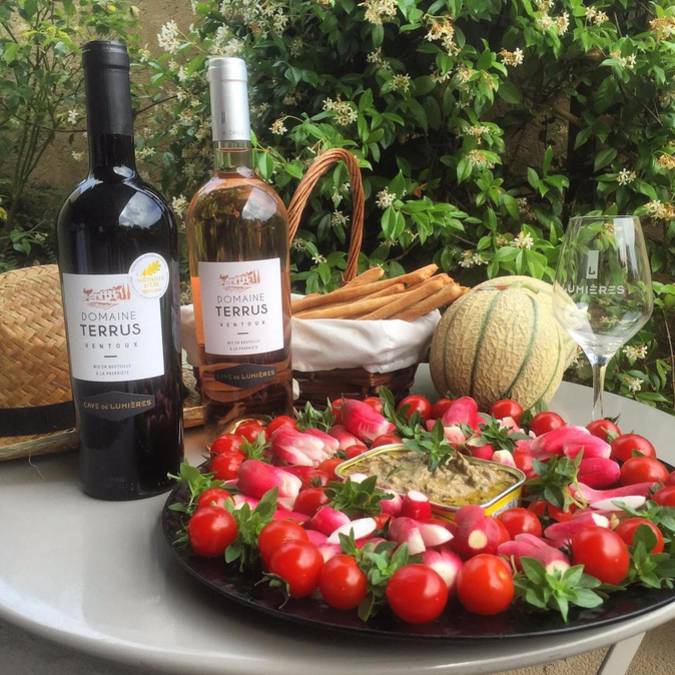 Vin de la cave de Lumières | Tomates | Melon 