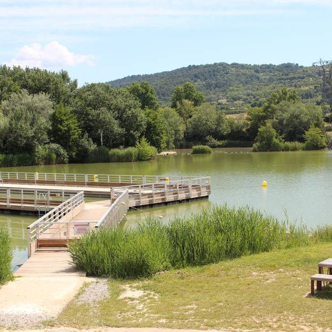 Plan d'eau de la Riaille | Base de loisirs |  Zone de baignade