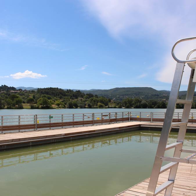 Plan d'eau de la Riaille | Base de loisirs |  Zone de baignade