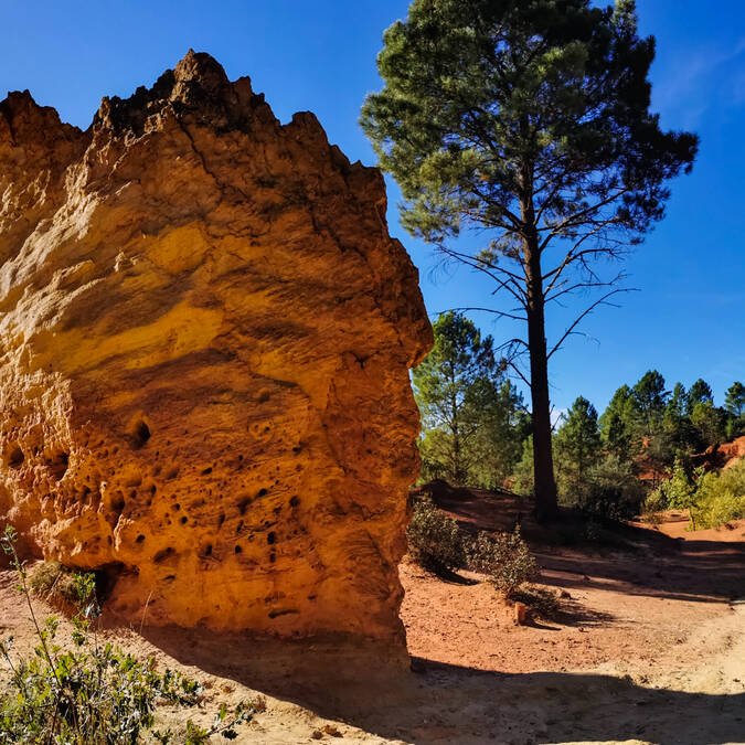 luberon canyon