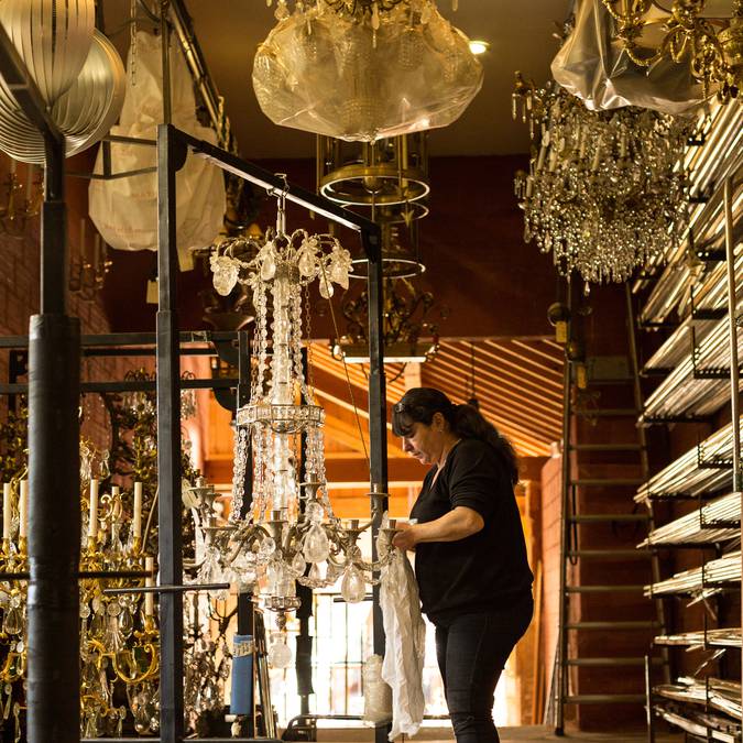 Mathieu Lustrerie | Atelier | Entreprise Patrimoine Vivant | Lustre