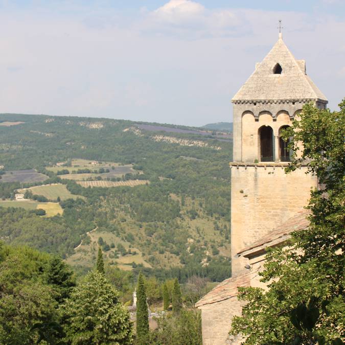 Vien | Village | Tour | Montagne | Luberon 